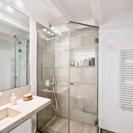 Luxury House 80m2 Terrace